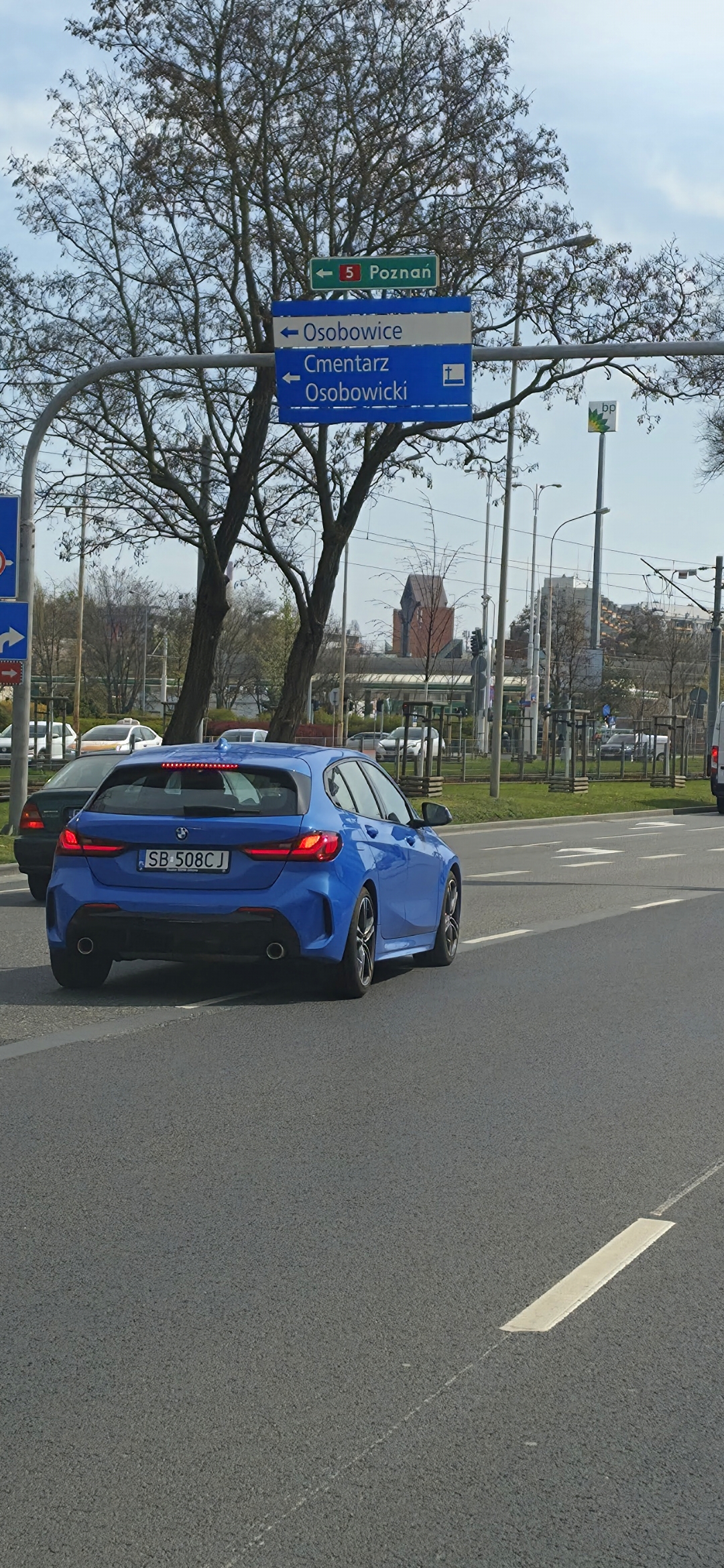 Pirat drogowy w pojeździe o numerach rejestracyjnych SB508CJ