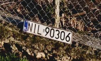 Znaleziono tablicę rejestracyjną o numerach NIL90603