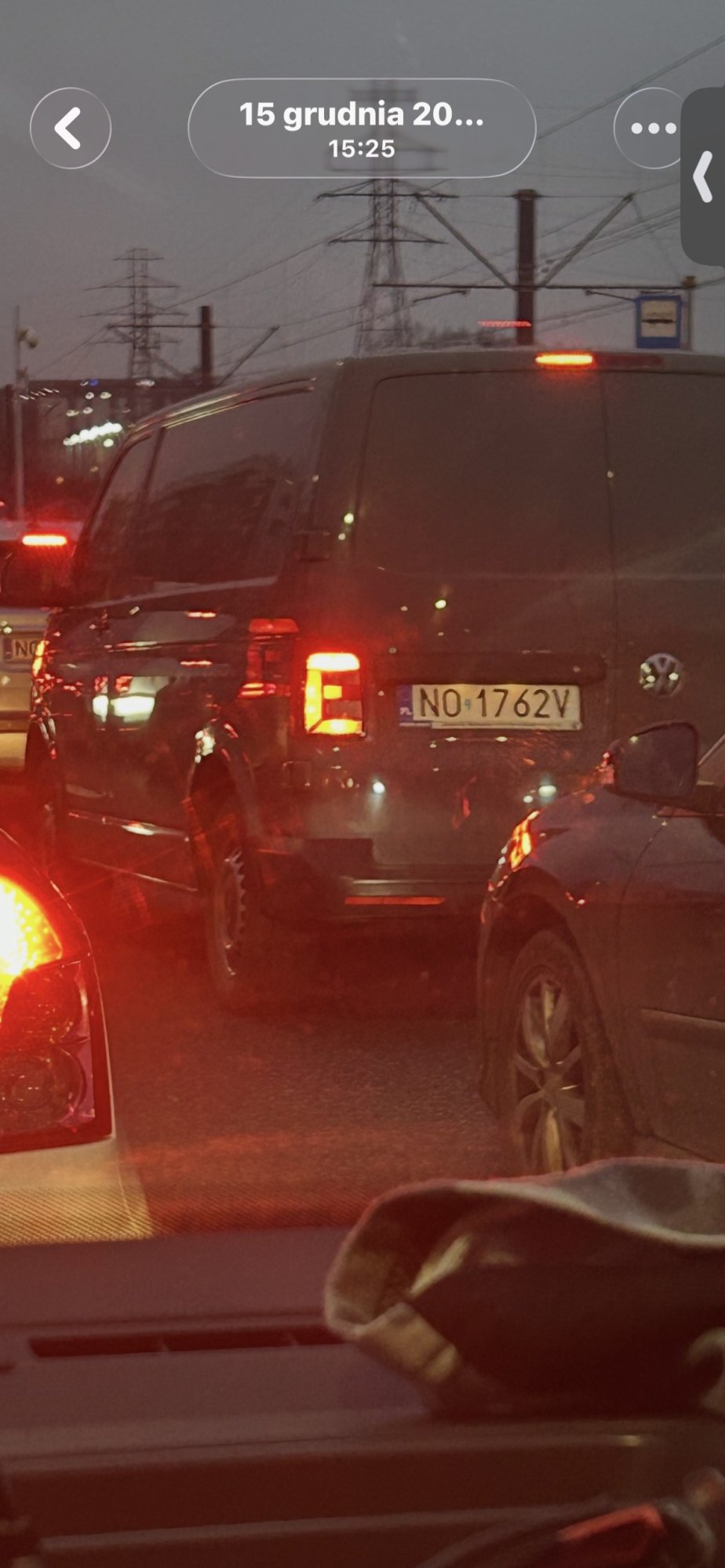 Numer rejestracyjny NO 1762V posiada VOLKSWAGEN TRANSPORTER 7J0 - NO1762V