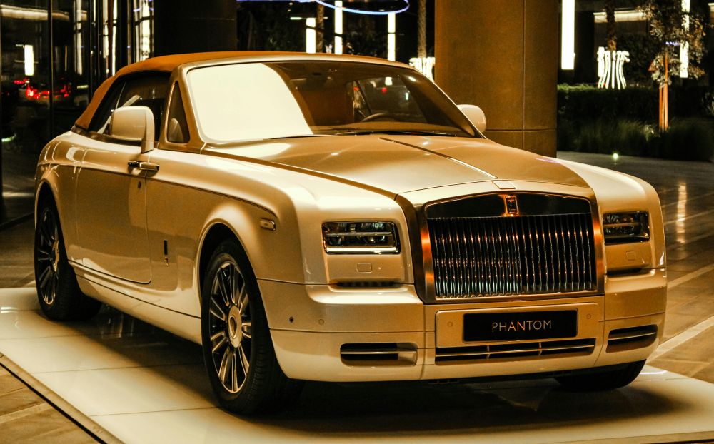 Marka Rolls-Royce czym uwiodła miliony fanów