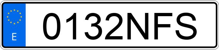 Numer rejestracyjny 0132NFS posiada PORSCHE 911