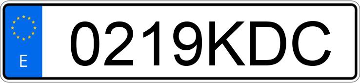 Numer rejestracyjny 0219KDC posiada MERCEDES VITO