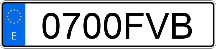 Pirat drogowy w pojeździe o numerach rejestracyjnych 0700FVB