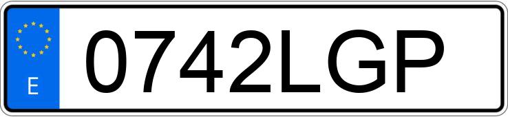 Numer rejestracyjny 0742LGP posiada AUDI RS Q3 SPORTBACK