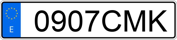 Numer rejestracyjny 0907CMK posiada BMW X5