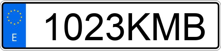 Numer rejestracyjny 1023KMB posiada TOYOTA PRIUS+