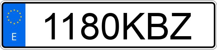 Numer rejestracyjny 1180KBZ posiada AUDI Q3