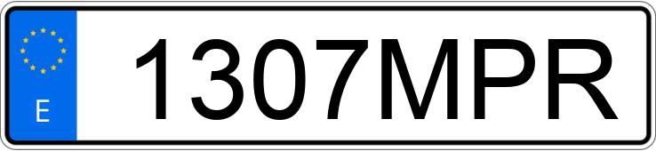 Numer rejestracyjny 1307MPR posiada BMW SERIE 4