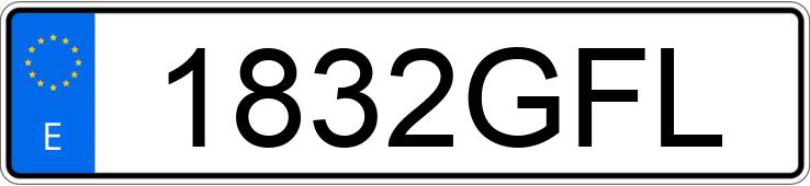 Numer rejestracyjny 1832GFL posiada SUZUKI GSXR 600