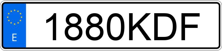 Numer rejestracyjny 1880KDF posiada SEAT LEON