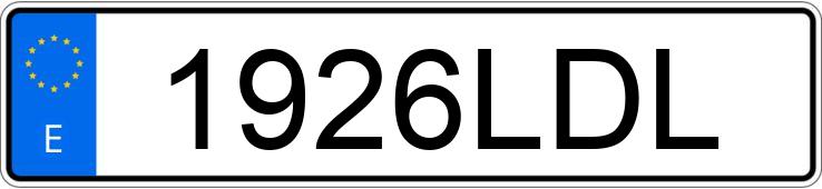 Numer rejestracyjny 1926LDL posiada FIAT 500L