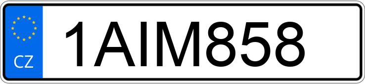 Numer rejestracyjny 1AIM858 posiada AUDI Q8