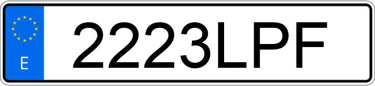 Numer rejestracyjny 2223LPF posiada CUPRA FORMENTOR
