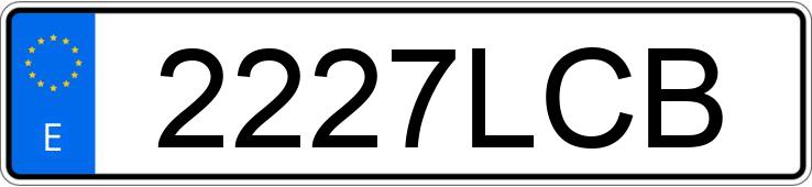 Numer rejestracyjny 2227LCB posiada BMW X3