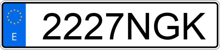 Numer rejestracyjny 2227NGK posiada BMW X7