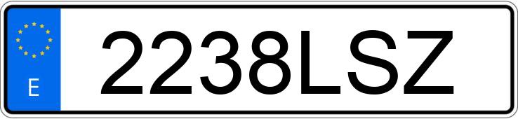 Numer rejestracyjny 2238LSZ posiada AUDI Q8