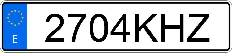 Numer rejestracyjny 2704KHZ posiada AUDI RS5