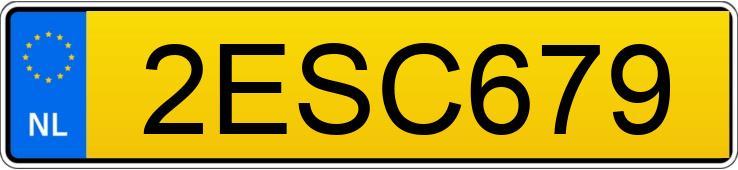 El número de registro 2ESC679 tiene SAAB CABRIO