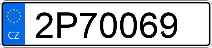 Numer rejestracyjny 2P70069 posiada MERCEDES . .