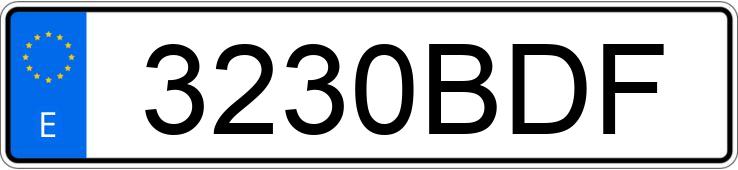 Numer rejestracyjny 3230BDF posiada RENAULT CLIO