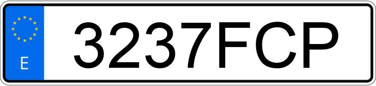 Numer rejestracyjny 3237FCP posiada RENAULT MEGANE