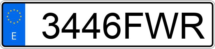 Numer rejestracyjny 3446FWR posiada KIA CARENS