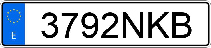 Numer rejestracyjny 3792NKB posiada SEAT LEON