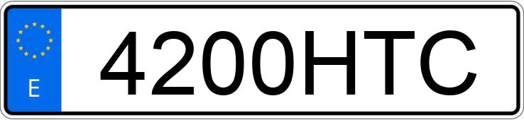 Numer rejestracyjny 4200HTC posiada PORSCHE PANAMERA