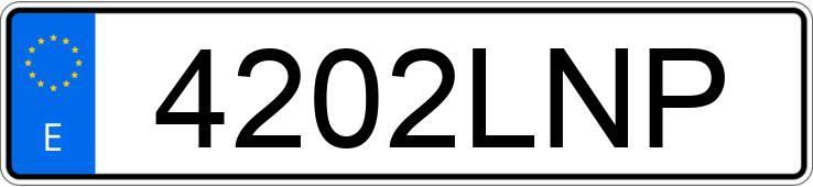 Numer rejestracyjny 4202LNP posiada MERCEDES GLC (253)