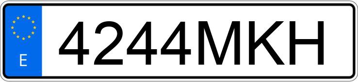 Numer rejestracyjny 4244MKH posiada BMW SERIE 4