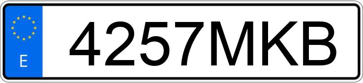 Numer rejestracyjny 4257MKB posiada BMW SERIE 4