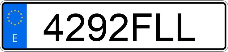 Numer rejestracyjny 4292FLL posiada SEAT LEON