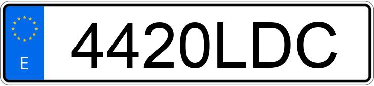 Numer rejestracyjny 4420LDC posiada PEUGEOT 308