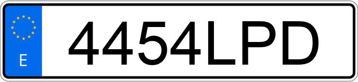 Numer rejestracyjny 4454LPD posiada MERCEDES CLA (118)