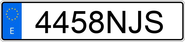 Numer rejestracyjny 4458NJS posiada MERCEDES GLC (254)