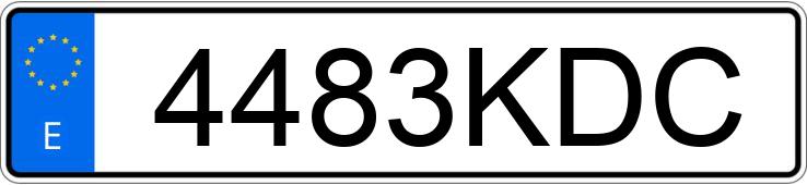 Numer rejestracyjny 4483KDC posiada PORSCHE MACAN