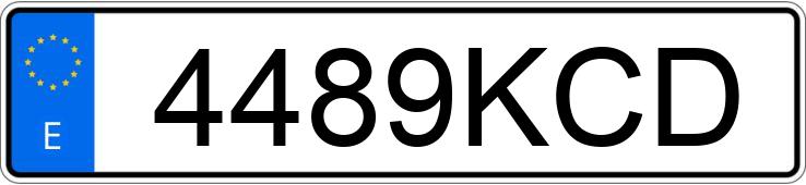 Numer rejestracyjny 4489KCD posiada MERCEDES C 250 (202)