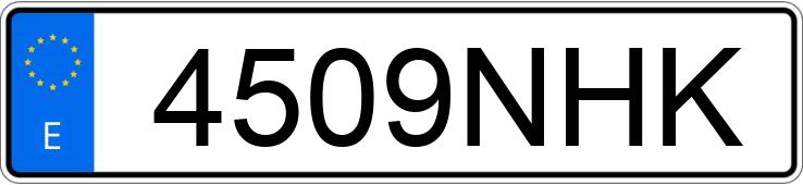 Numer rejestracyjny 4509NHK posiada BMW X2