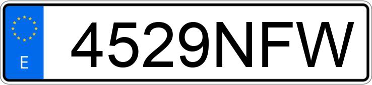 Numer rejestracyjny 4529NFW posiada EBRO S800