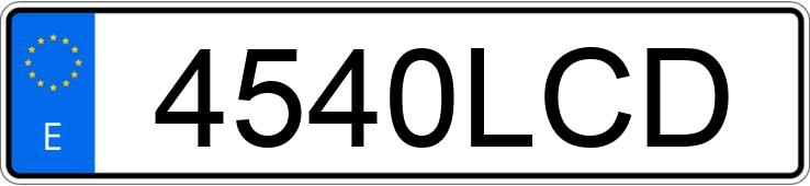 Numer rejestracyjny 4540LCD posiada NISSAN NAVARA