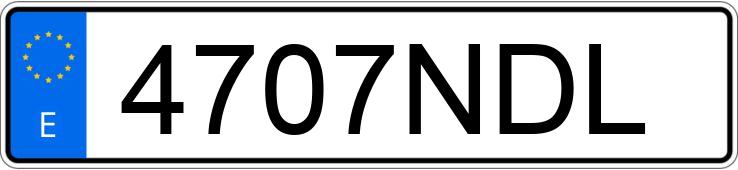 Numer rejestracyjny 4707NDL posiada AUDI SQ5