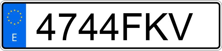 Numer rejestracyjny 4744FKV posiada VOLKSWAGEN GOLF