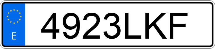 Numer rejestracyjny 4923LKF posiada VOLVO XC60