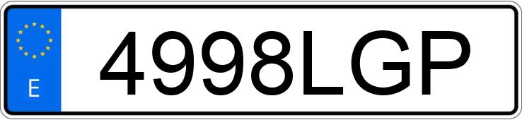 Numer rejestracyjny 4998LGP posiada AUDI RS6