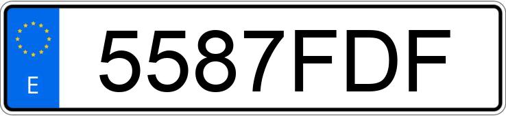 Numer rejestracyjny 5587FDF posiada BMW SERIE 1