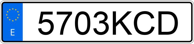 Numer rejestracyjny 5703KCD posiada RENAULT CLIO