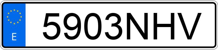 Numer rejestracyjny 5903NHV posiada NISSAN JUKE