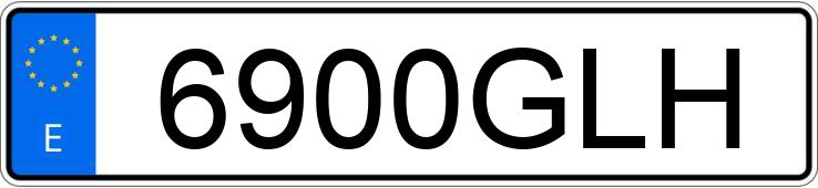 Numer rejestracyjny 6900GLH posiada MERCEDES C (204)