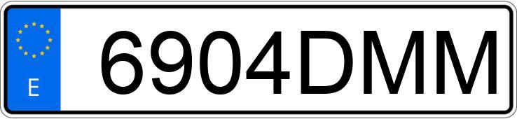 Pirat drogowy w pojeździe o numerach rejestracyjnych 6904DMM