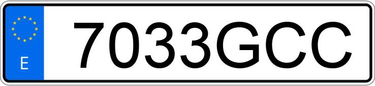 Numer rejestracyjny 7033GCC posiada VOLKSWAGEN GOLF